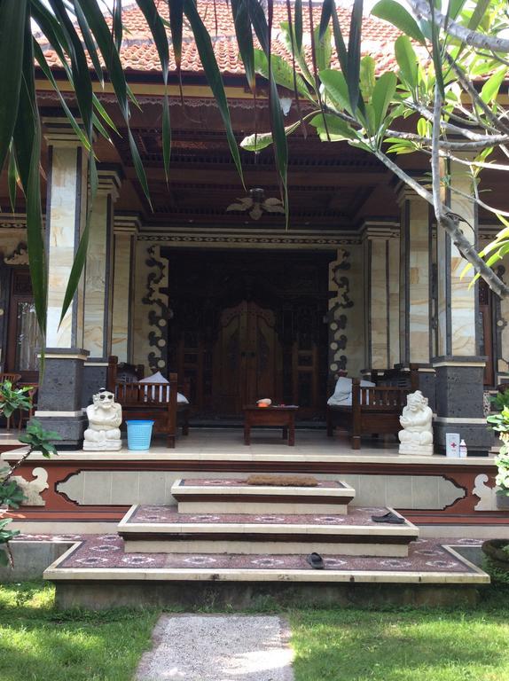 Pande Homestay Canggu Exterior foto
